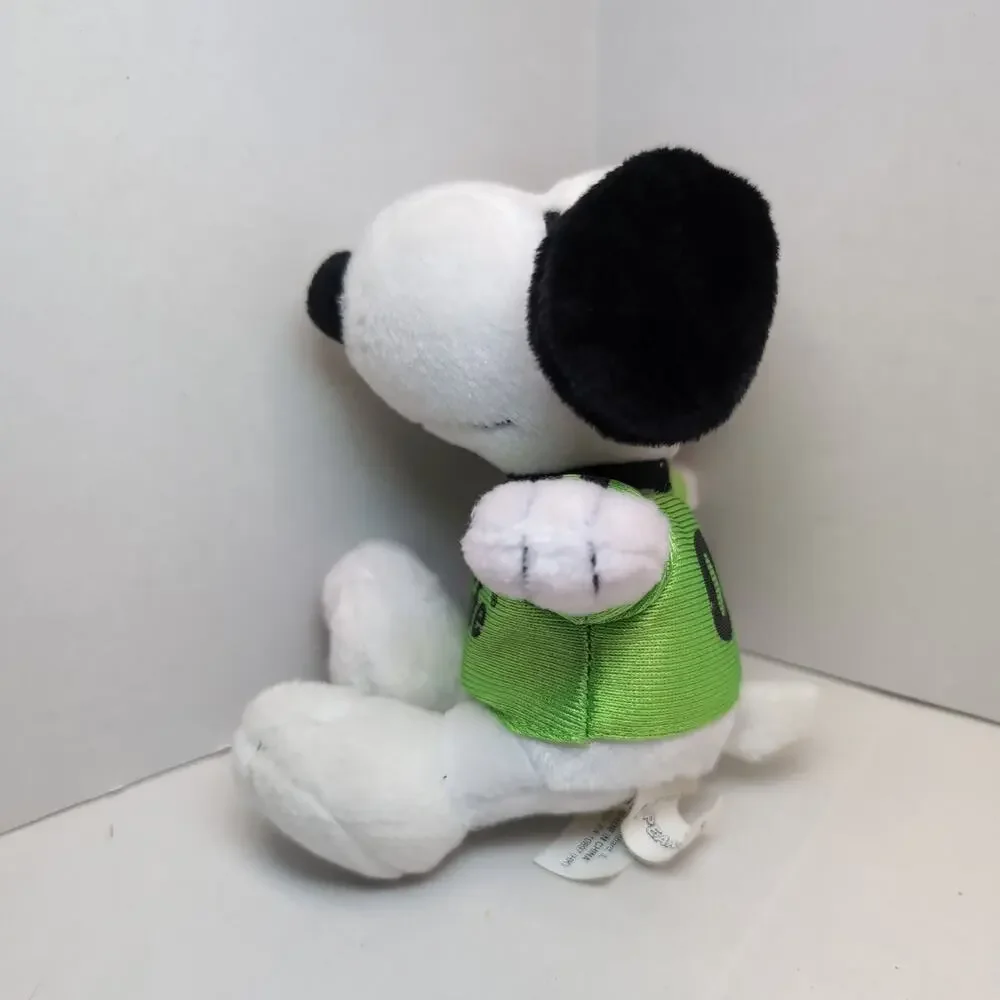 Metlife‎ Snoopy Plush Soccer Futbol Green Jersey Shirt Peanuts Advertising 5